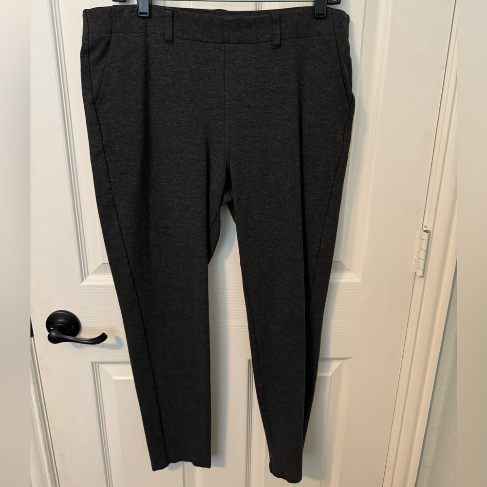 Intro. Charcoal Leggings